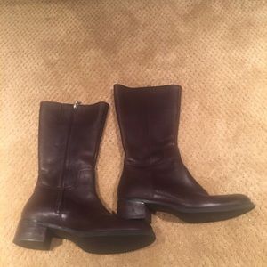 Rockport boots 8.5
